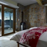 Double room with private garden at Country Hotel Velani