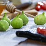 Cooking lessons in Crete, create tasty Greek dishes with fresh and local products.